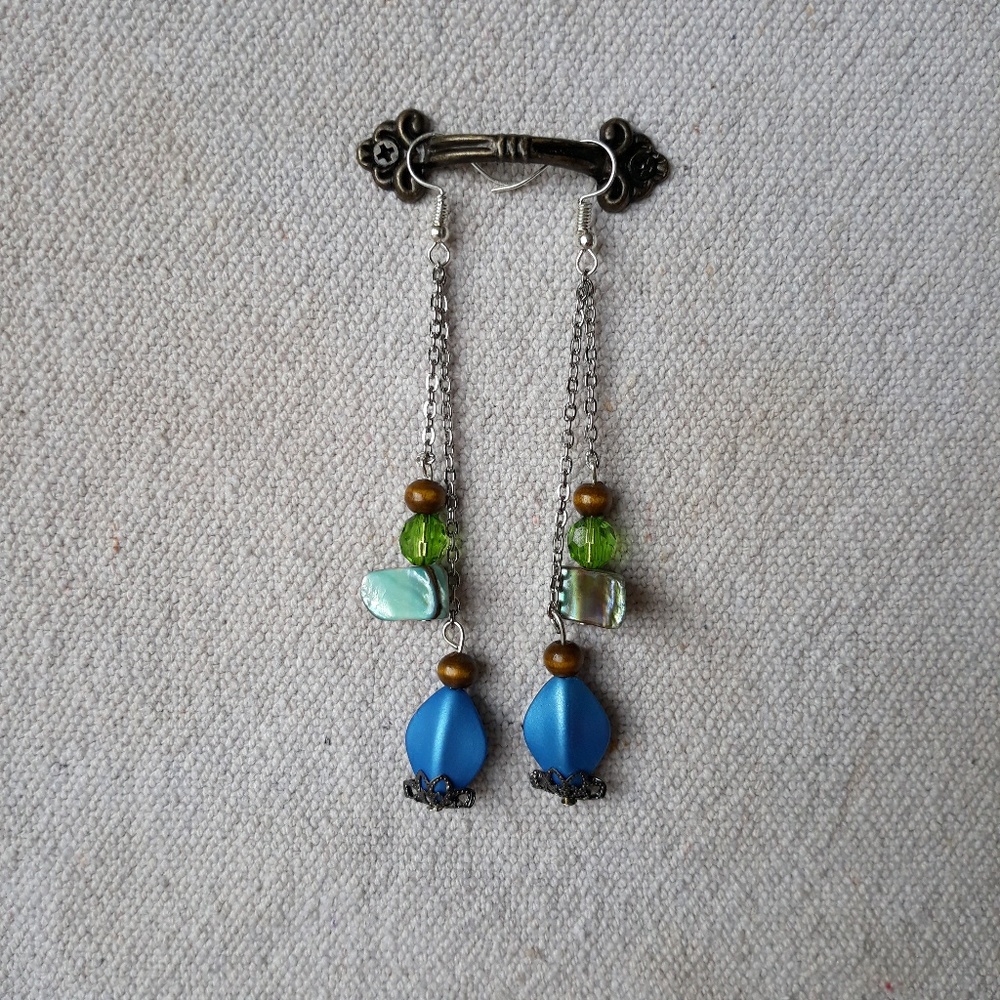 Clearance Sale! Blue Opal pizazz earrings